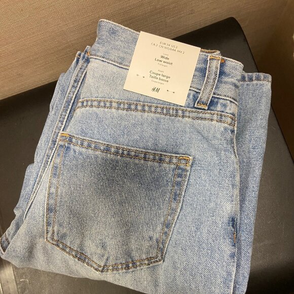 BNWT Wide Leg Jean 2 - Picture 2 of 2